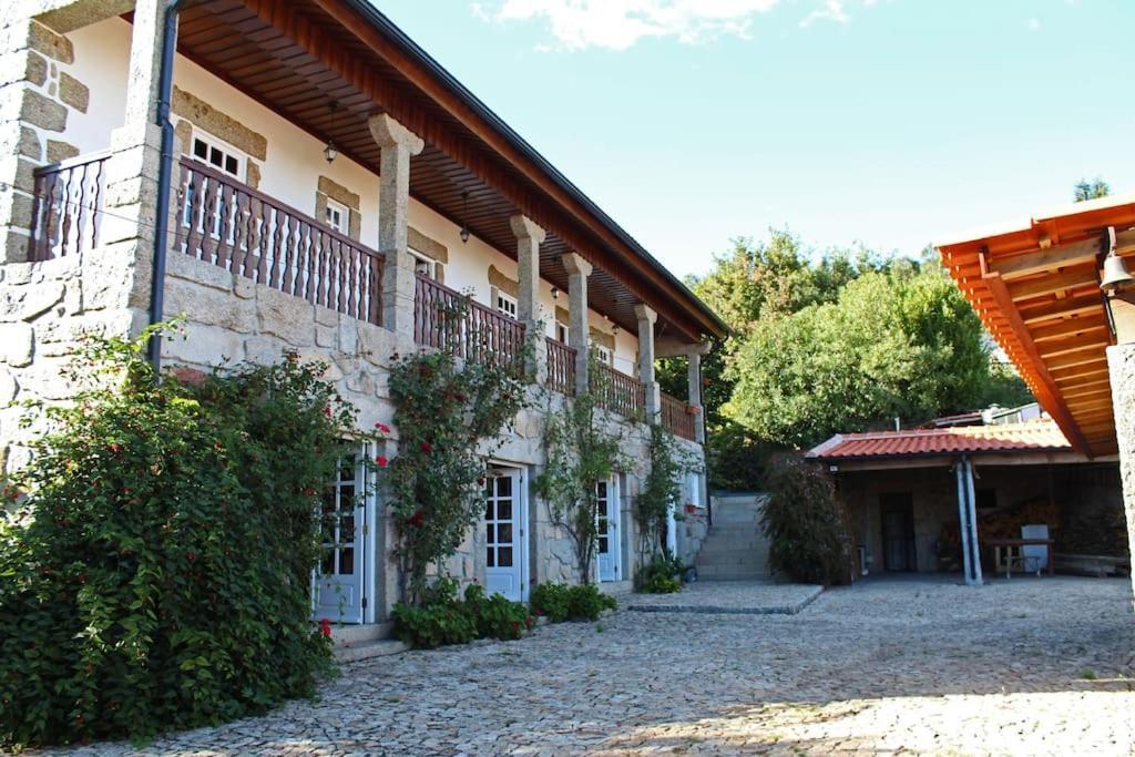 Casa Dos Tres Rapazes *
